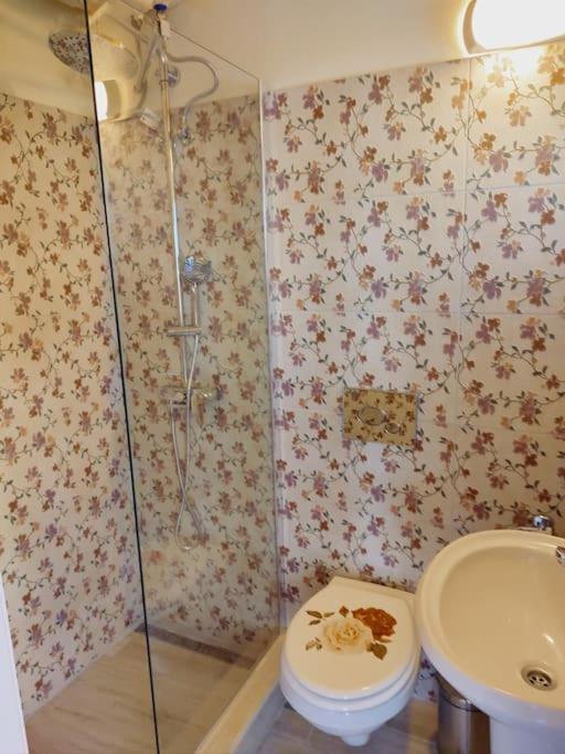 Mary'S Bright Apartment - Corfu Old Town Luaran gambar
