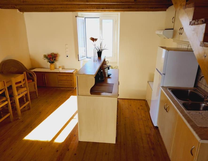 Mary'S Bright Apartment - Corfu Old Town Luaran gambar